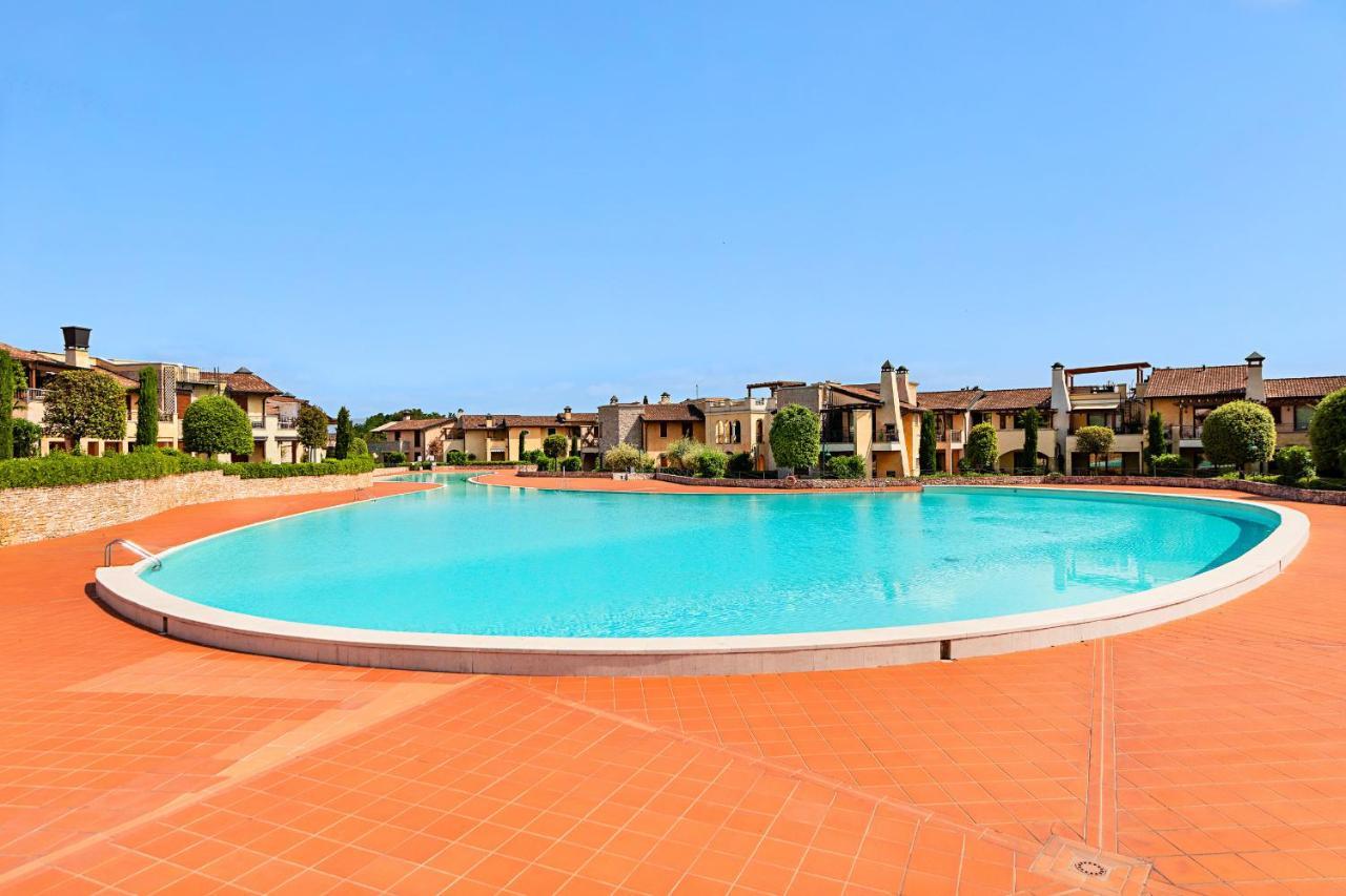 La Rocca 2-11 By Wonderful Italy Apartman Manerba del Garda Kültér fotó